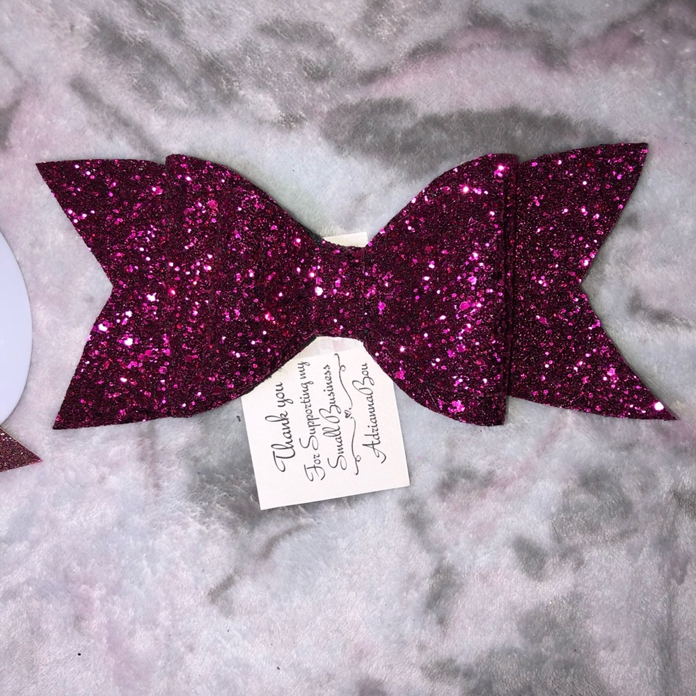 Hair bow